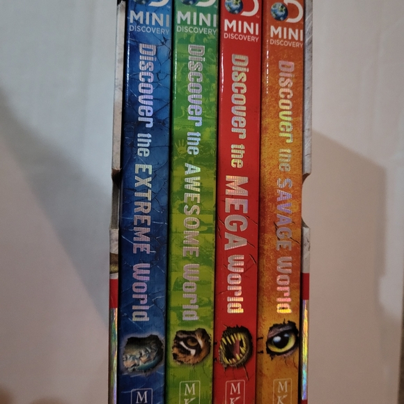 Discovery Channel: Discover the World (2015, Mini Discovery, 4 Book Set) - Picture 3 of 3